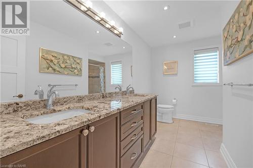 32 Mccollum Road, Stoney Creek, ON - Indoor Photo Showing Bathroom