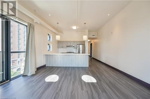 121 King Street E Unit# 601, Hamilton, ON - Indoor Photo Showing Kitchen