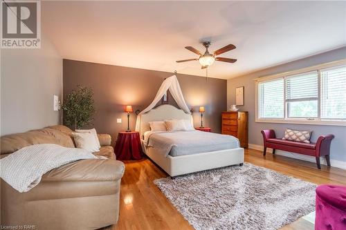 7775 St. Augustine Crescent, Niagara Falls, ON - Indoor Photo Showing Bedroom