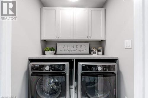 8 Pierre Trudeau Lane, Grimsby, ON - Indoor Photo Showing Laundry Room