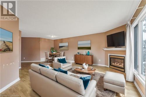 2 Mapleton Avenue, Barrie, ON - Indoor Photo Showing Living Room With Fireplace