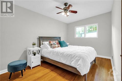 478 Coronation Avenue, Ottawa, ON - Indoor Photo Showing Bedroom