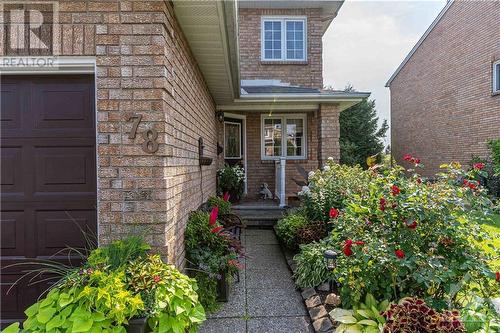 78 Hummingbird Crescent, Ottawa, ON - Outdoor