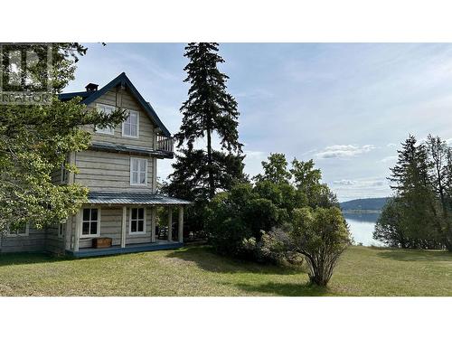 4802 Hamilton Road, Lac La Hache, BC - Outdoor