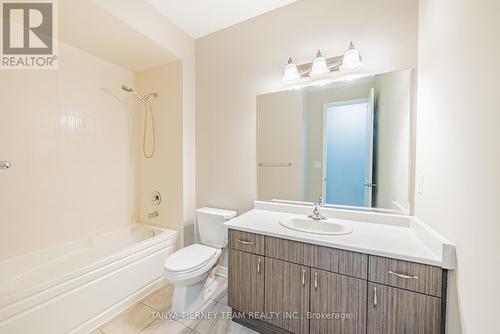 21 Kilmarnock Crescent, Whitby, ON - Indoor Photo Showing Bathroom