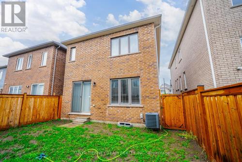 21 Kilmarnock Crescent, Whitby, ON - Outdoor With Exterior