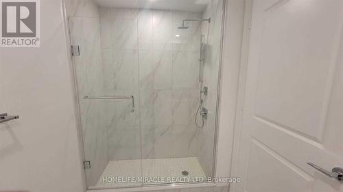 4406 - 70 Annie Craig Drive, Toronto, ON - Indoor Photo Showing Bathroom