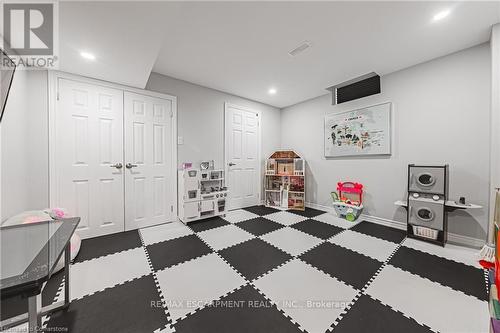 27 Menzies Street, Hamilton (Binbrook), ON - Indoor Photo Showing Other Room