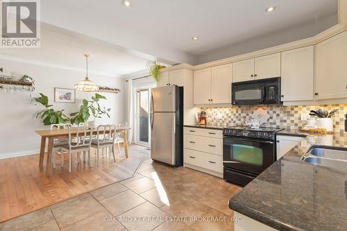 173 Garfield Avenue, London, ON - Indoor Photo Showing Kitchen With Double Sink With Upgraded Kitchen