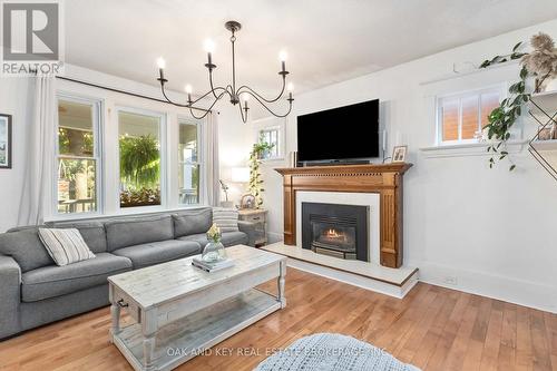 173 Garfield Avenue, London, ON - Indoor Photo Showing Living Room With Fireplace