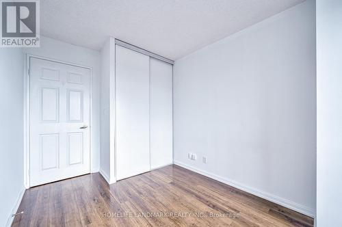 1009 - 18 Lee Centre Drive, Toronto, ON - Indoor Photo Showing Other Room