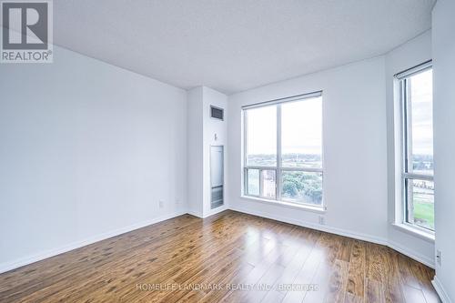 1009 - 18 Lee Centre Drive, Toronto, ON - Indoor Photo Showing Other Room