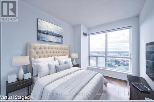 1009 - 18 Lee Centre Drive, Toronto, ON - Indoor Photo Showing Bedroom