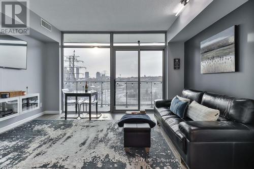 506 - 105 The Queensway, Toronto (High Park-Swansea), ON - Indoor Photo Showing Living Room