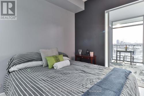 506 - 105 The Queensway, Toronto (High Park-Swansea), ON - Indoor Photo Showing Bedroom