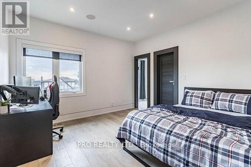 2682 Crystalburn Avenue, Mississauga (Cooksville), ON - Indoor Photo Showing Bedroom