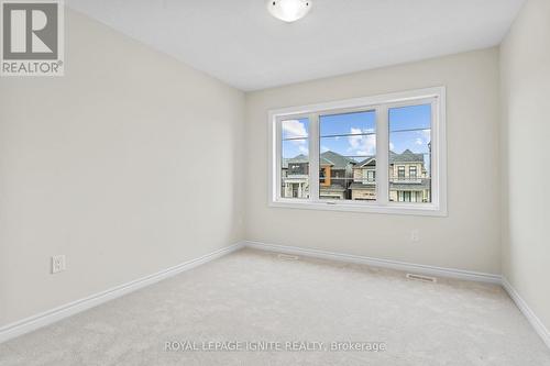 382 Barker Parkway, Thorold, ON - Indoor Photo Showing Other Room