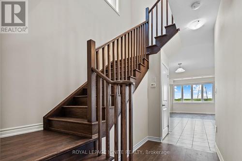 382 Barker Parkway, Thorold, ON - Indoor Photo Showing Other Room