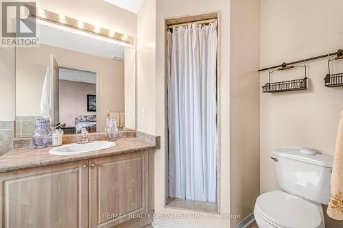 3 Mistycreek Crescent, Brampton (Fletcher'S Meadow), ON - Indoor Photo Showing Bathroom