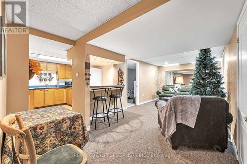 3 Mistycreek Crescent, Brampton, ON - Indoor