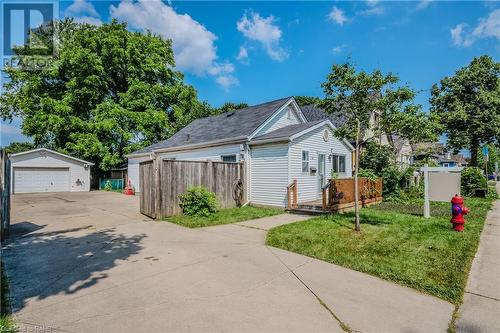 80 East 33Rd Street, Hamilton, ON - Outdoor