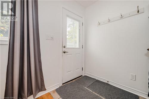 80 East 33Rd Street, Hamilton, ON - Indoor Photo Showing Other Room