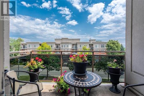 2300 Parkhaven Boulevard Unit# 407, Oakville, ON - Outdoor