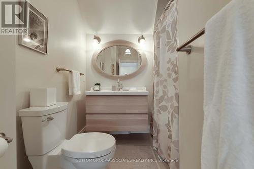 72 Kenwood Avenue, Toronto (Humewood-Cedarvale), ON - Indoor Photo Showing Bathroom