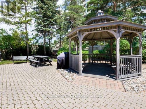 1807 - 1300 Islington Avenue, Toronto, ON - Outdoor With Backyard