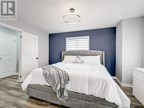 5 Rapids Lane, Hamilton (Vincent), ON - Indoor Photo Showing Bedroom