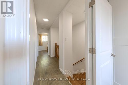 56 Raleigh Court S, Hamilton (Quinndale), ON - Indoor Photo Showing Other Room