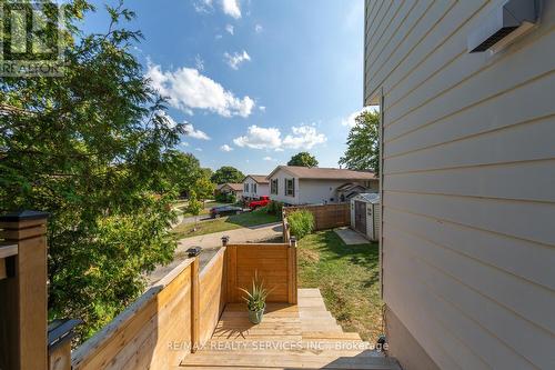 56 Raleigh Court S, Hamilton (Quinndale), ON - Outdoor With Exterior