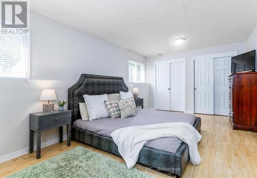 817 Woodside Court, Fort Erie, ON - Indoor Photo Showing Bedroom