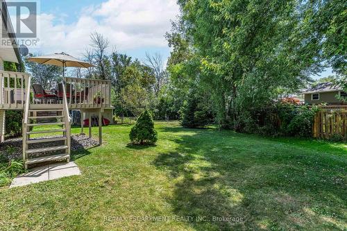 817 Woodside Court, Fort Erie, ON - Outdoor