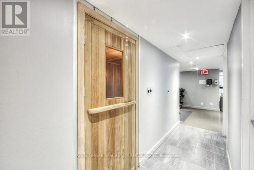 1204 - 22 Wellesley Street E, Toronto, ON - Indoor Photo Showing Other Room