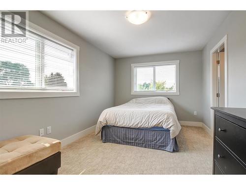 1480 Inkar Road, Kelowna, BC - Indoor Photo Showing Bedroom