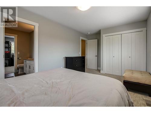 1480 Inkar Road, Kelowna, BC - Indoor Photo Showing Bedroom