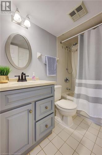 265 Westcourt Place Unit# 802, Waterloo, ON - Indoor Photo Showing Bathroom