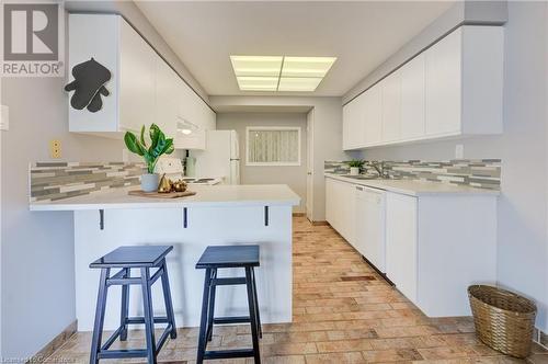 265 Westcourt Place Unit# 802, Waterloo, ON - Indoor Photo Showing Kitchen