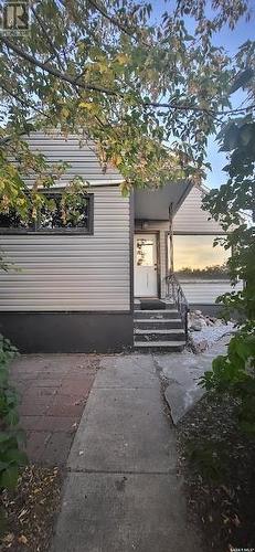 511 Main Street, Oxbow, SK - Outdoor