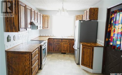 3434 33Rd Street W, Saskatoon, SK - Indoor Photo Showing Kitchen