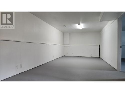 7651 Mcmaster Crescent, Prince George, BC - Indoor Photo Showing Garage