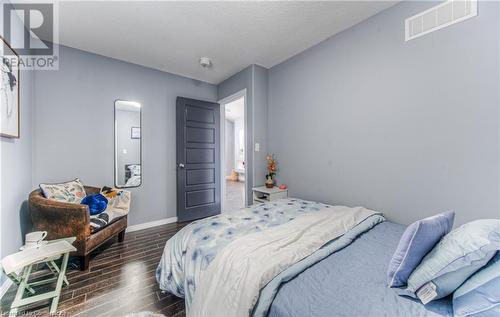 59 Netherwood Road, Kitchener, ON - Indoor Photo Showing Bedroom