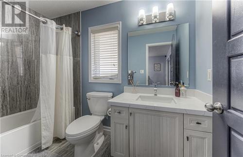 59 Netherwood Road, Kitchener, ON - Indoor Photo Showing Bathroom