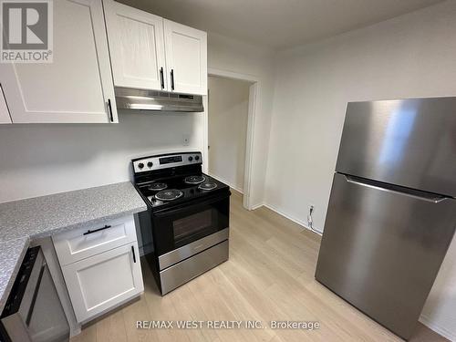 2Nd - 19 Jerome Street, Toronto (High Park North), ON - Indoor Photo Showing Kitchen