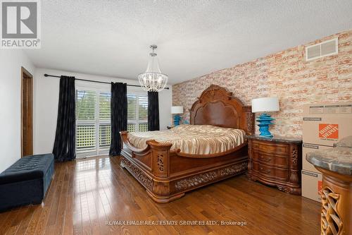 9 Manswood Crescent, Brampton, ON - Indoor Photo Showing Bedroom