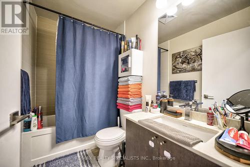 621 - 4011 Brickstone Mews, Mississauga, ON - Indoor Photo Showing Bathroom