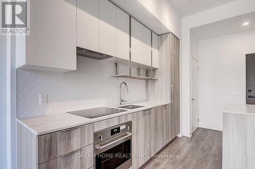 806 - 15 Holmes Avenue, Toronto (Willowdale East), ON - Indoor Photo Showing Kitchen