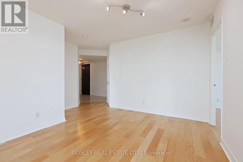 3605 - 23 Hollywood Avenue, Toronto, ON - Indoor Photo Showing Other Room