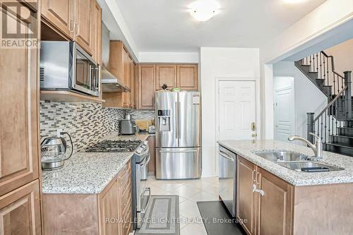 69 Thornbush Boulevard, Brampton, ON - Indoor Photo Showing Kitchen With Double Sink With Upgraded Kitchen